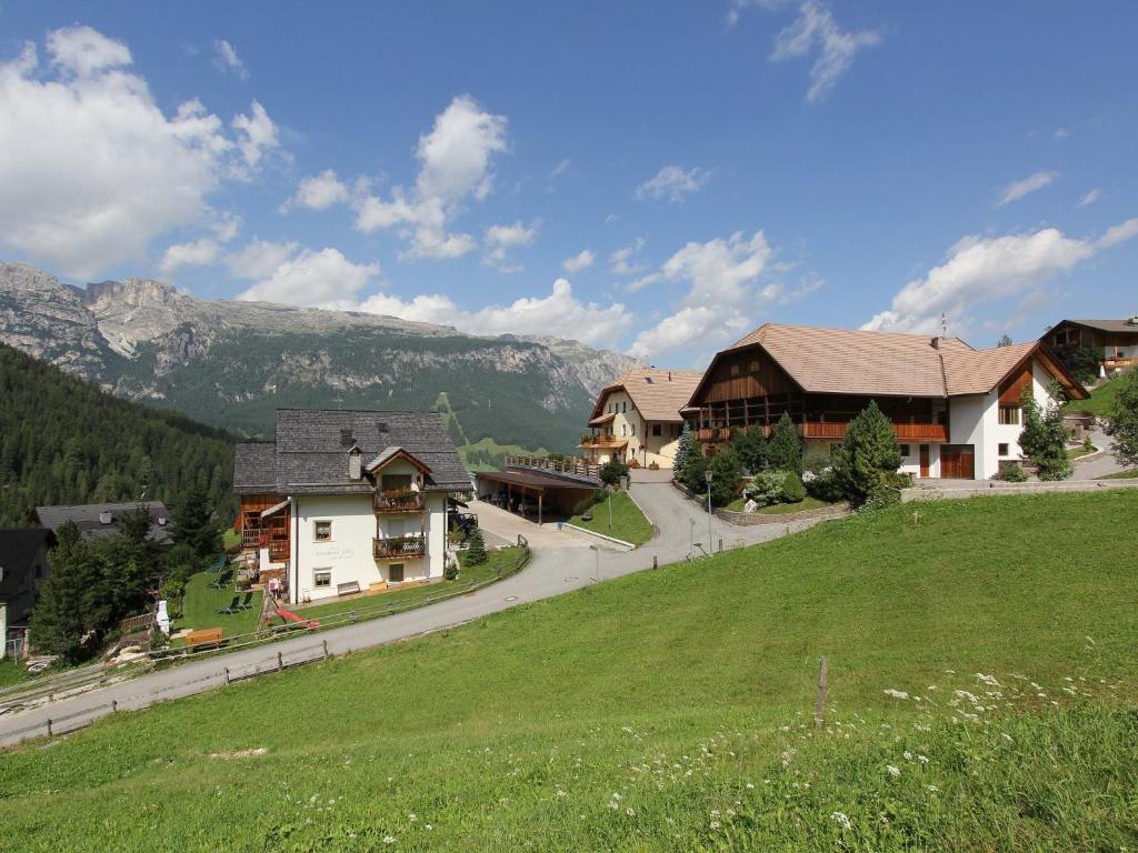 Taela Apartments San Cassiano  Εξωτερικό φωτογραφία