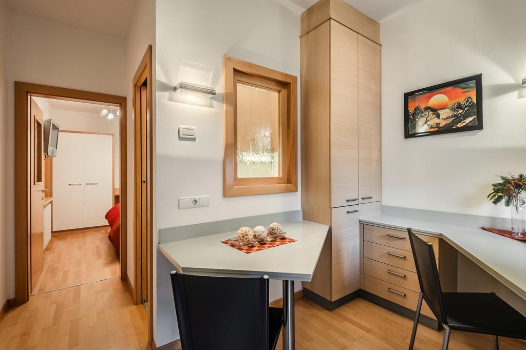 Taela Apartments San Cassiano  Εξωτερικό φωτογραφία