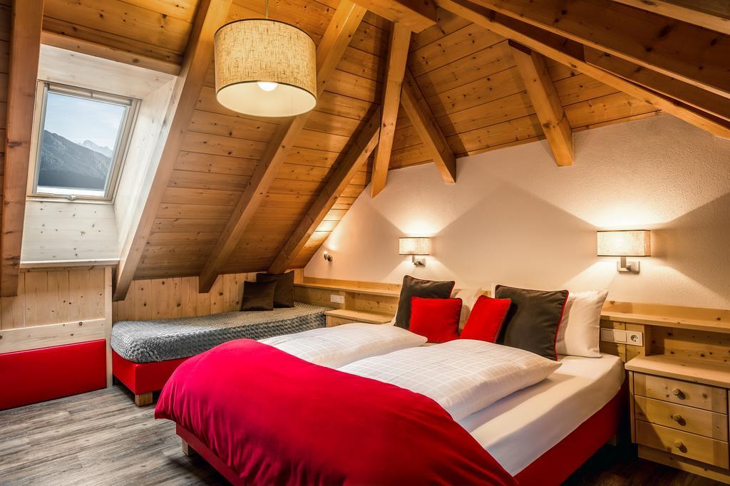 Taela Apartments San Cassiano  Εξωτερικό φωτογραφία